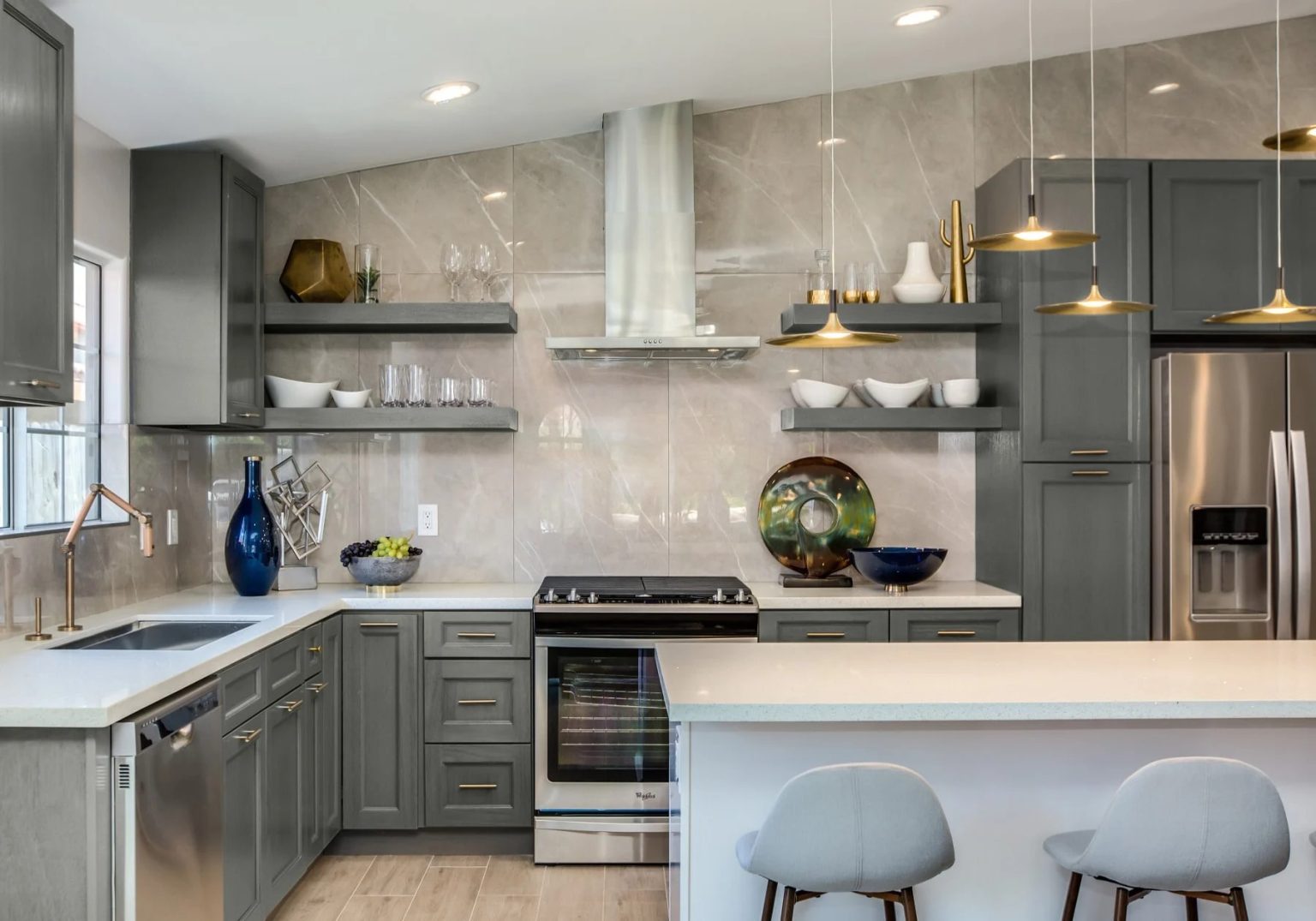 Inspiring Modern Small Kitchen Design Ideas for You - Shark Printables